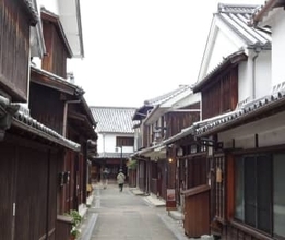 【社説】【地域の視点から】重伝建50年　守り生かす決意、もう一度