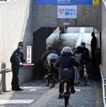 「猛スピードの自転車が怖い」 死者が出た地下道、対策どうする　広島市