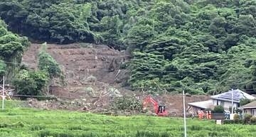 土砂崩れ、山口県平生町の家屋に流入　1人不明、3人重軽傷