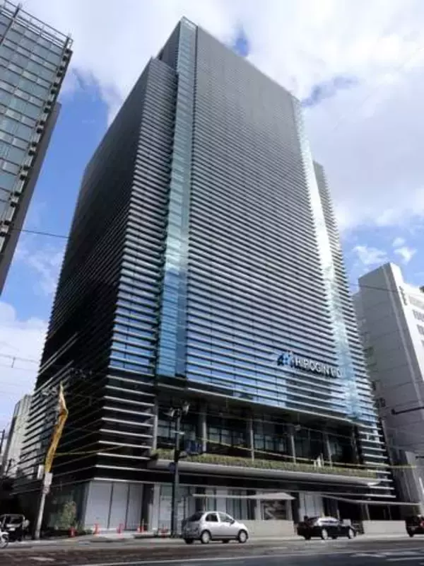 広島銀行、ATMで通帳での引き出しや振り込み終了へ　2030年末まで