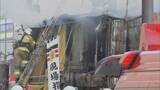 「名鉄岐阜駅前のラーメン店で火事　木造2階建ての店舗が焼ける　出火当時は無人でけが人なし　岐阜市」の画像1