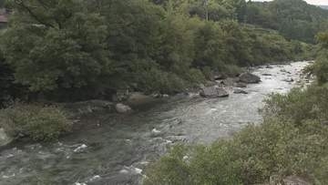 アユ釣り中に溺れたか　８５歳の男性が死亡　ウエットスーツ着用もライフジャケットはなし　岐阜・東白川村