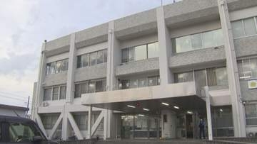 警察署の近くでひき逃げか　会社員の男を逮捕　赤信号の交差点に進入　愛知・安城市