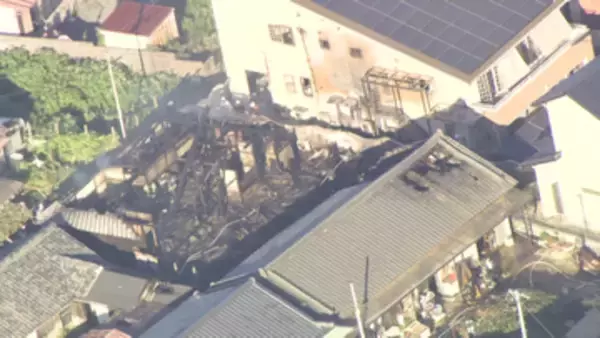 三重県津市住宅火災　新たに子どもとみられる4人目の遺体発見　家にいた子どもは安否不明