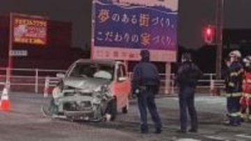 軽乗用車同士が出合い頭に衝突　20代男性が意識不明の重体　愛知・あま市
