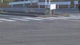 「交差点でバイクと乗用車が衝突　バイクに乗っていた10代後半ぐらいの男性が意識不明の重体　愛知・東海市」の画像1