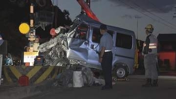 JR高山線　列車と軽ワゴン車が衝突　７０代女性が死亡