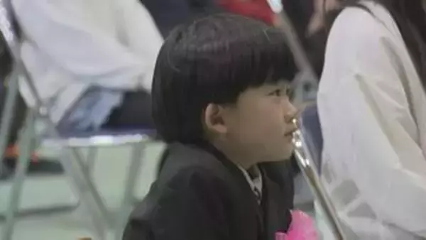 三重県御浜町の尾呂志学園小・中学校で入学式　新小学１年生は１人だけ　「なんだか緊張した」