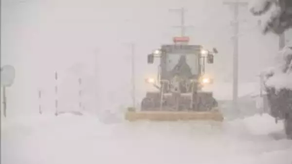 岐阜県を中心に大雪　25日は愛知県や三重県にも広がる恐れ　引き続き警戒を（24日・午後5時すぎ）