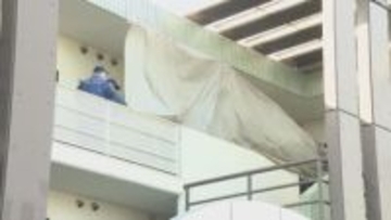 被害者宅のベランダに面した窓ガラスが内側から割られた可能性　愛知・豊田市の殺人・放火事件