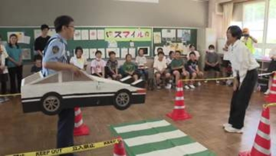 地元高校生が小学校で児童らに安全教室　三重・尾鷲市