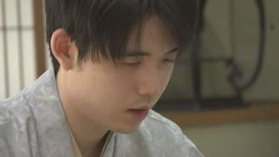王位戦 藤井六冠が7連覇に王手