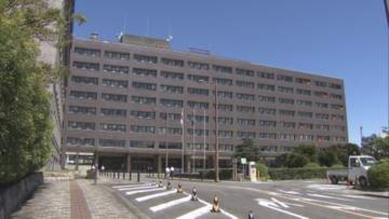 セクハラ行為で停職1か月　男子生徒の頬に唇などを接触　三重県立特別支援学校の男性講師（68）を懲戒処分