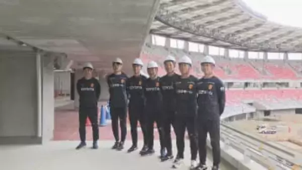 建設中のパロマ瑞穂スタジアムにグランパスのレジェンドが視察　2026年3月に完成予定