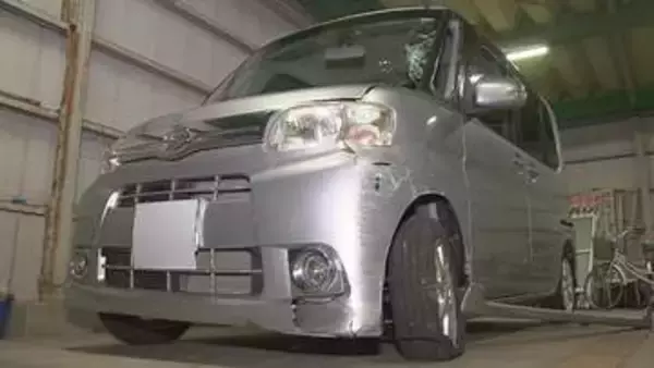 三重・鈴鹿市　歩行者など2人を軽自動車でひき逃げか　85歳の男を逮捕