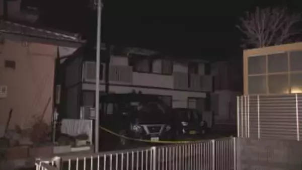 2階建てアパートで火事　男性が逃げる際に骨折し大けがか　愛知・豊明市