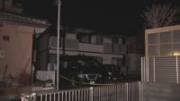2階建てアパートで火事　男性が逃げる際に骨折し大けがか　愛知・豊明市