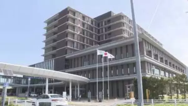 「病院の敷地内に血を流した男性　事件に巻き込まれた可能性　男性は搬送後死亡　愛知・豊川市」の画像