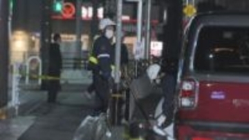 3台絡む事故で女性1人死亡　軽乗用車にはね飛ばされたあと別のトラックにはねられる　岐阜市の国道21号