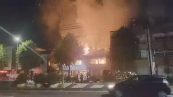 2階建て住宅兼店舗が全焼　就寝中だった住人の女性（85）は逃げて無事　名古屋・千種区