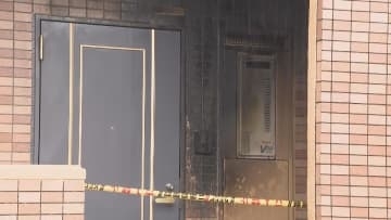 アパート火災　住人の５９歳男性が死亡　同居男性も重体　三重・四日市市
