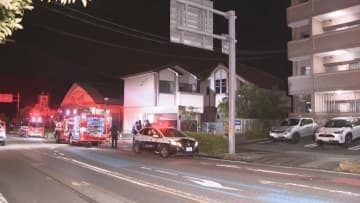 木造２階建ての住宅で火災　２人が心肺停止　愛知・大府市