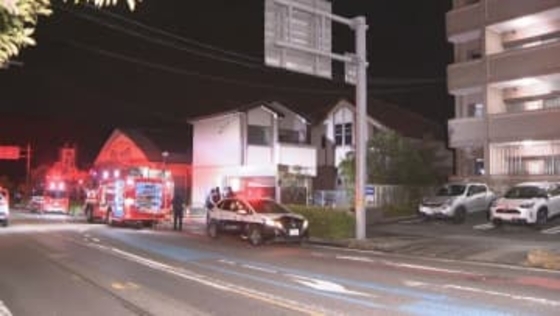 愛知・大府市で住宅火災　２人が心肺停止