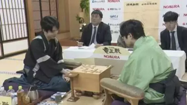 藤井六冠が勝利でシリーズ２連勝　竜王戦七番勝負第2局　将棋