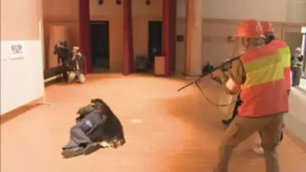 岐阜・下呂市で初の緊急銃猟の訓練　長時間居座るクマを想定し猟友会や市職員などが対応確認