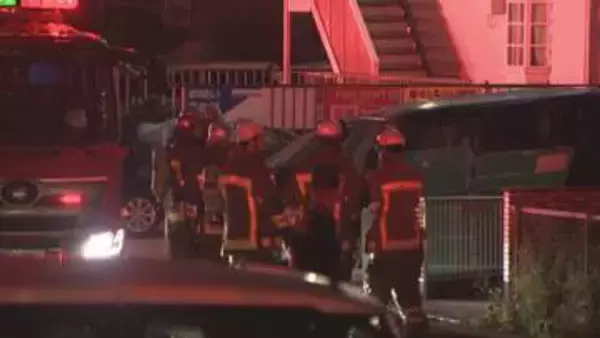 集合住宅の一室が焼ける火事　住人の30代男性が頭にやけど　カセットコンロから出火か　名古屋・天白区
