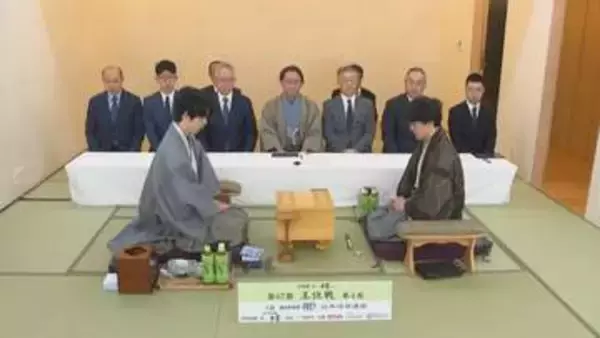 王位戦第4局　藤井聡太六冠が封じて2日目へ　勝利すれば7連覇に王手