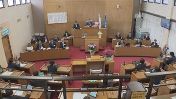 16人→10人　議員定数を減らす改革案提出　岐阜・美濃加茂市