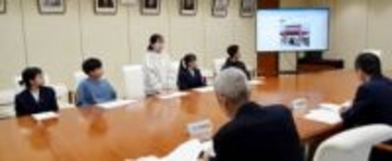 取材、記事執筆への意欲新た　こどもまちなかIT部が報告会／八戸