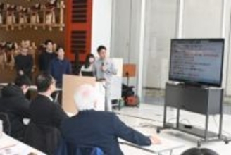 大学やオフィスビル建設、ミニシアター開設を　中心街活性化策、八戸工大生が発表