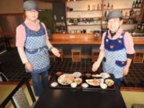 「食事処水無月」から「みなづき食堂」へ　リニューアル1年、なじみ客が昔ながらの味提供