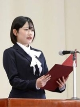 「夢に向かってまい進したい」　八戸学院大・短大で入学式