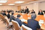 「半導体産業振興へ意見活発に　青森県が関連企業・組織と懇談会」の画像1