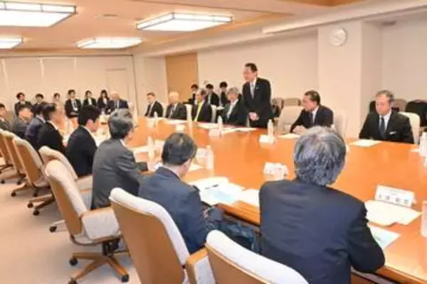 半導体産業振興へ意見活発に　青森県が関連企業・組織と懇談会