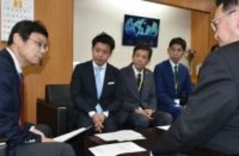 スルメイカ漁、安定生産とTAC制度の周知を　宮下知事、水産庁長官に要望