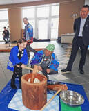 「餅つき、書き初め、羽子板・・・「正月遊び」で日米のこどもたちが交流／三沢」の画像1