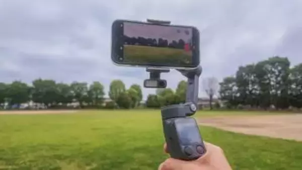 デジカメ動画Watch：DJI Osmo Mobile 8P リモコン採用で本領発揮　基本機能も優秀なスマホ用ジンバル