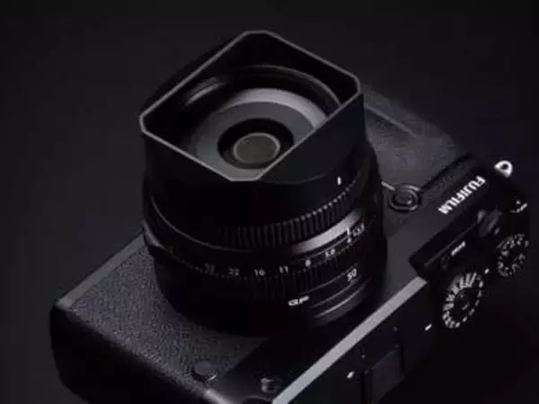 「GF50mmF3.5 R LM WR」用のアルミ製スクエアフード
