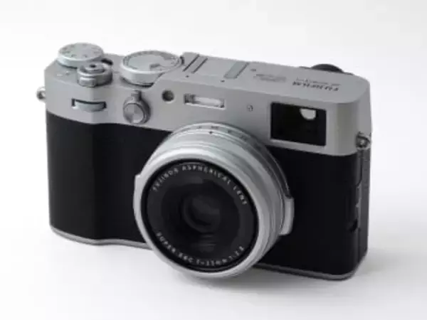 新製品レビュー：“高機能”レンズ一体型カメラ特集：富士フイルム X100VI　ボディ内手ブレ補正で実用性が高まった、人気シリーズの最新モデル