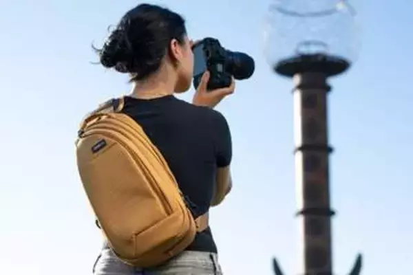 thinkTANKphotoのスリングバッグ「ターンスタイル」がサステナブル仕様に