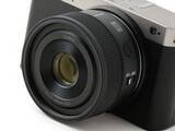 「交換レンズレビュー：パナソニック LUMIX S 40mm F2　日常での撮影を身近にしてくれる、小ぶりで軽快な単焦点レンズ」の画像1