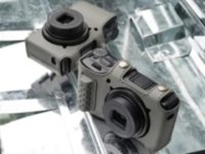 RICOH GR III/IIIx/IV用の本革・デニム製ボディケース　金属プレートなしの軽量仕様　グリップありタイプも