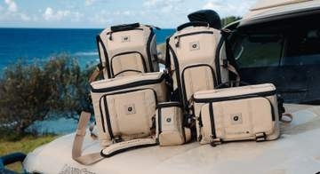 PolarProの軽量カメラバッグ「RoadRunner」に新色　明るいアースカラーの「Desert」