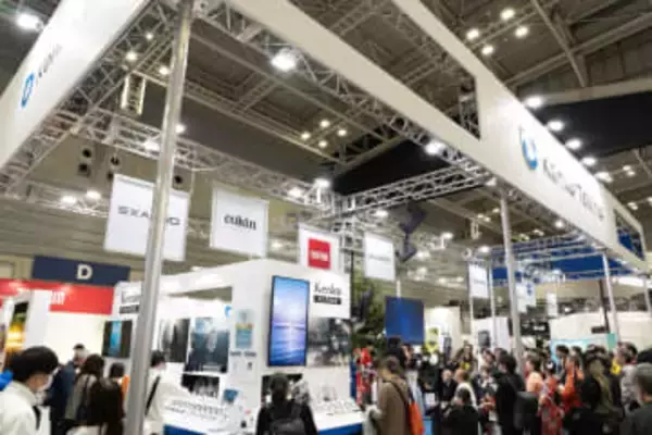 【CP+2026】描写スタイルを切り替えられる50mm F2レンズ　ソフト／スタンダード／バブルボケを選択可能