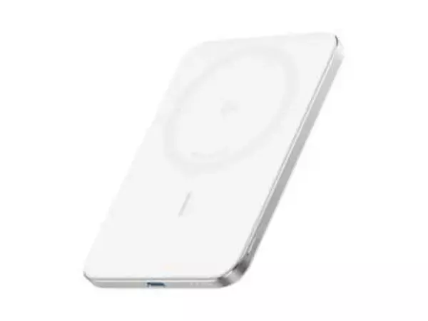 本日のお買い得商品 iPhoneに貼り付けて使えるAnkerの薄型モバイルバッテリーが21%OFF