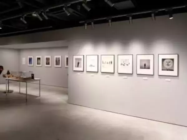 秘蔵の未公開作品が見られる「もう一度、植田正治」展が開催中 東北・北陸で撮影したカラー作品も